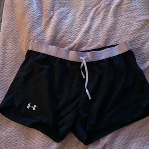 Under Armour Loose Shorts